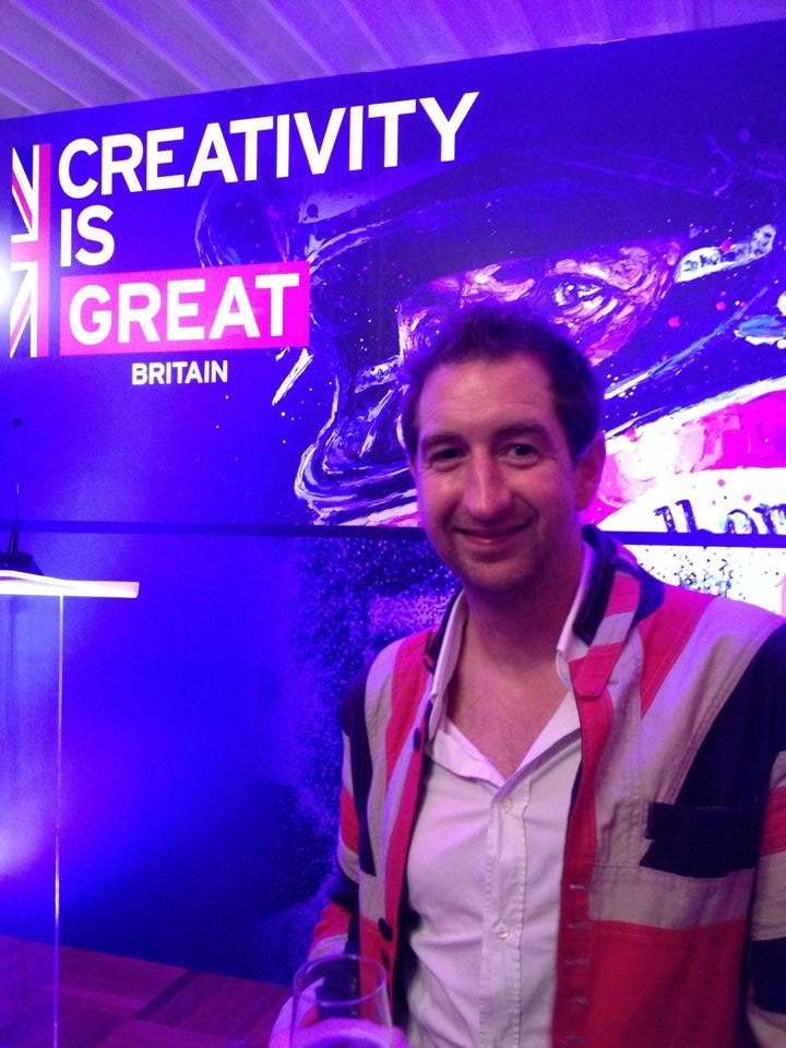 Icon lead artist F1 Motor Sports Singapore art exhibition Eden Hall, Changmoh Blogger